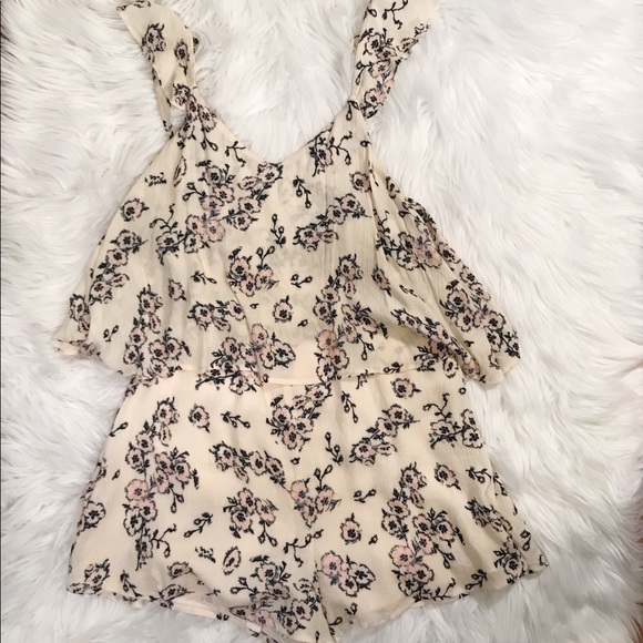 Lush Dresses & Skirts - LUSH IVORY & FLORAL ROMPER
